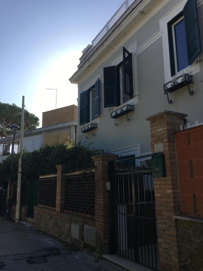 Villa La terrazza sul mare Santa Marinella Esterno foto
